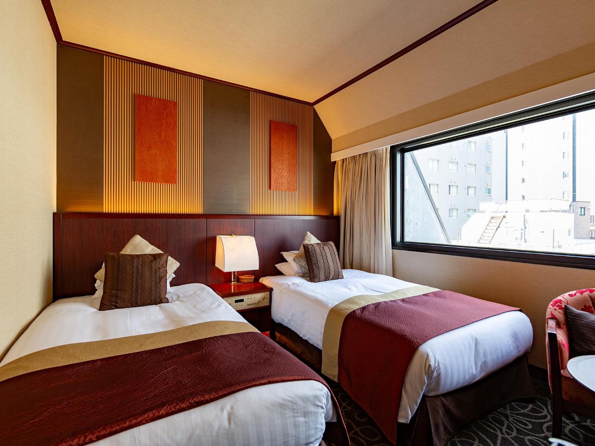 โรงแรมชิบุยะ เครสตัน โรงแรม 4*